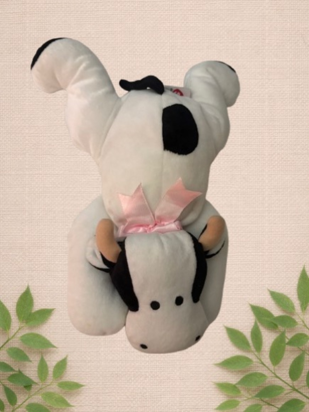 Ty Beanie Baby Cow Plush – Vintage Collectible with Pink Bow